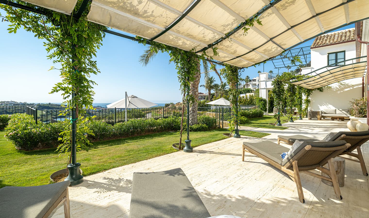 Villa 50, Finca Cortesín — Pergola